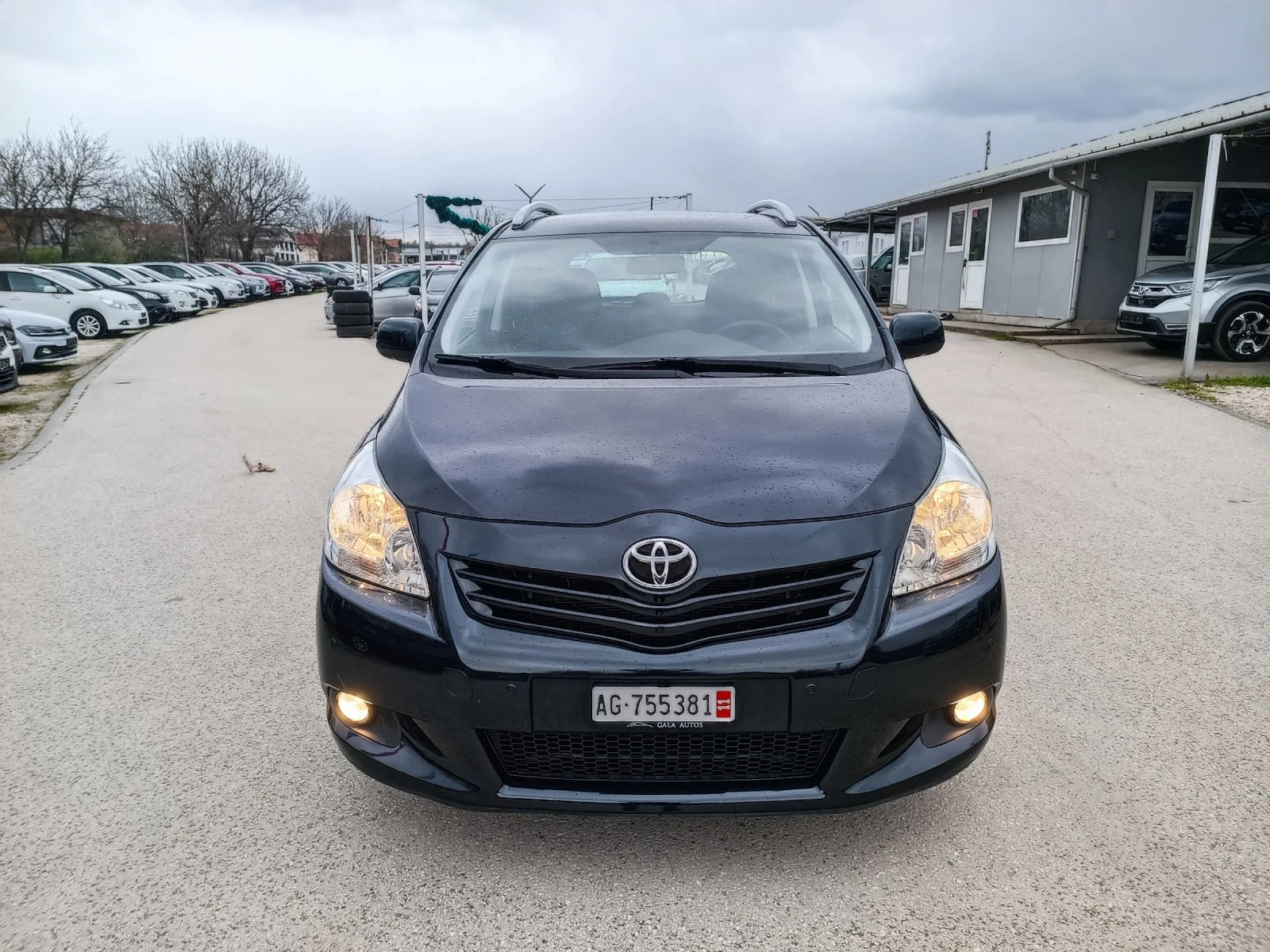 Toyota Verso 1.8i-147кс-ШВЕЙЦАРИЯ-РЪЧКА-6ск-7м-NAVI | Auto.bg — изображение 1