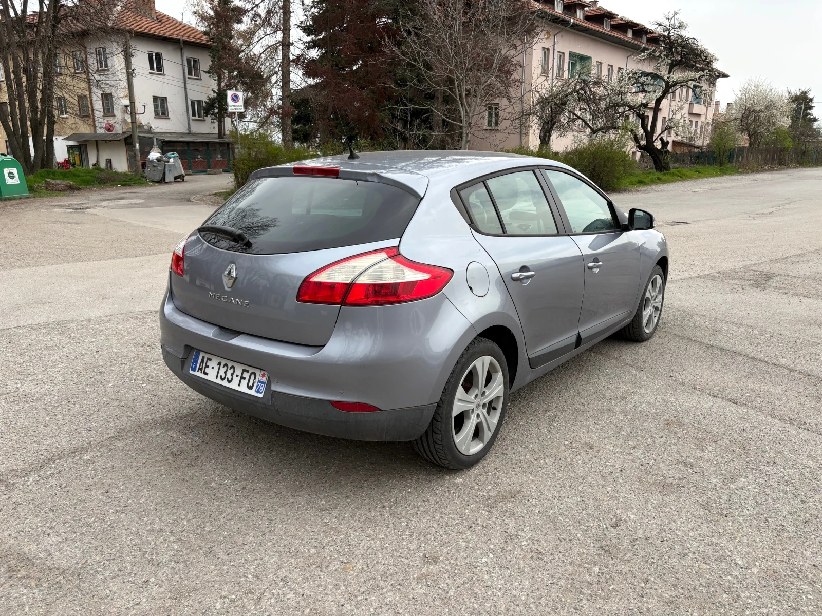 Renault Megane, снимка 2 - Автомобили и джипове - 54190278