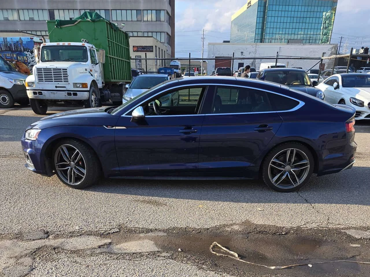 Audi S5  TECHNIK /360/DIS/HUD/B&O/AMBIENT/АВТОКРЕДИТ , снимка 3 - Автомобили и джипове - 54620385