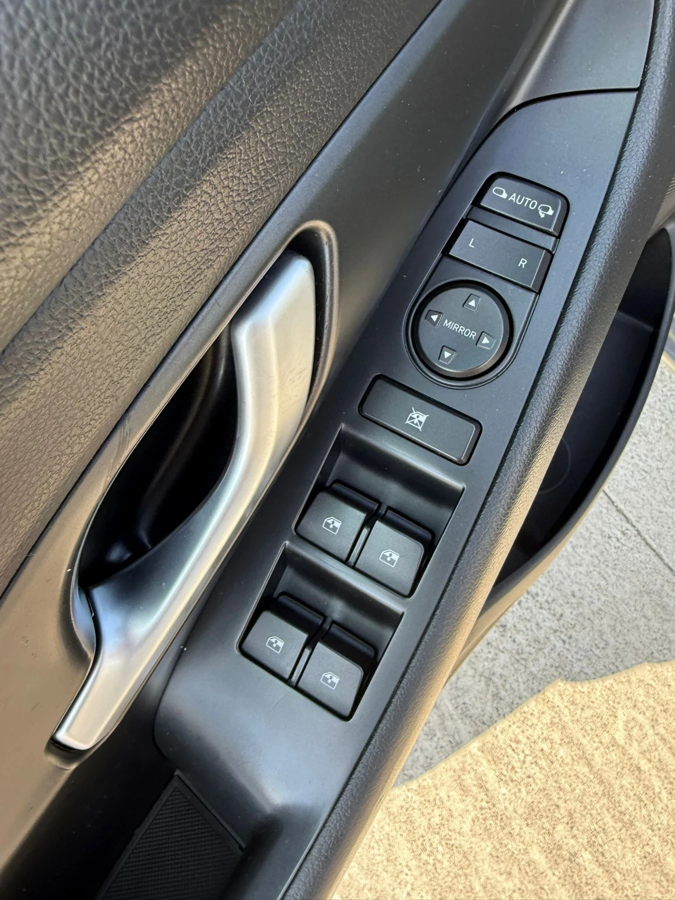 Hyundai I30 1.6 CRDI, снимка 8 - Автомобили и джипове - 54910721