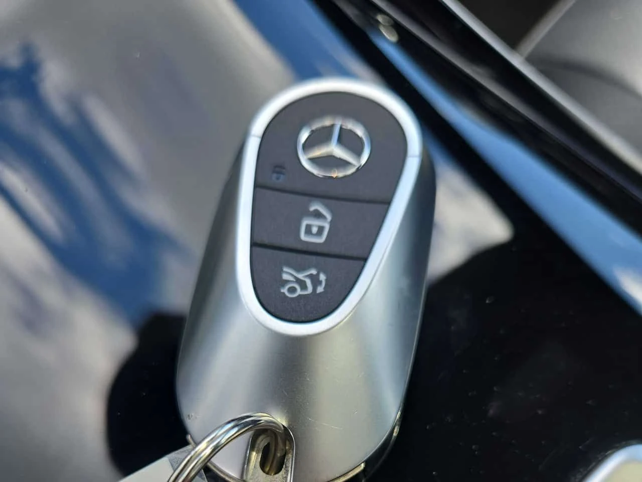 Mercedes-Benz CLE 300 * CARFAX * BURMESTER * 360 * DISTRONIC, снимка 15 - Автомобили и джипове - 54987340