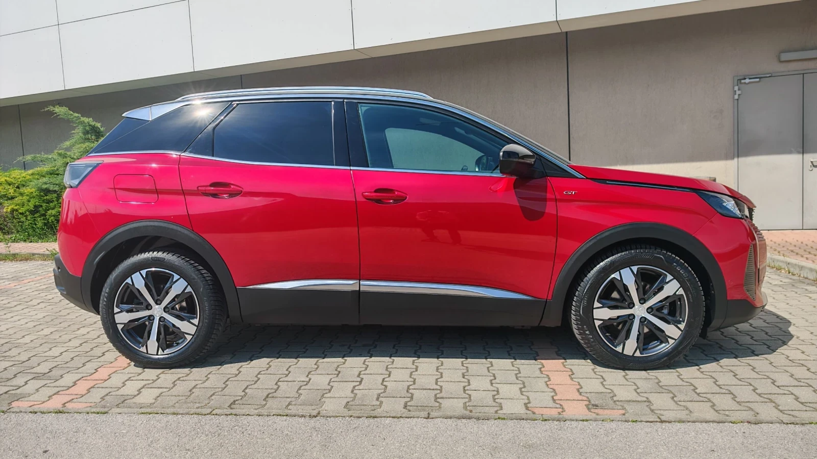 Peugeot 3008 1.6HDI 130hp ГАРАНЦИЯ 02.27, снимка 4 - Автомобили и джипове - 55136932