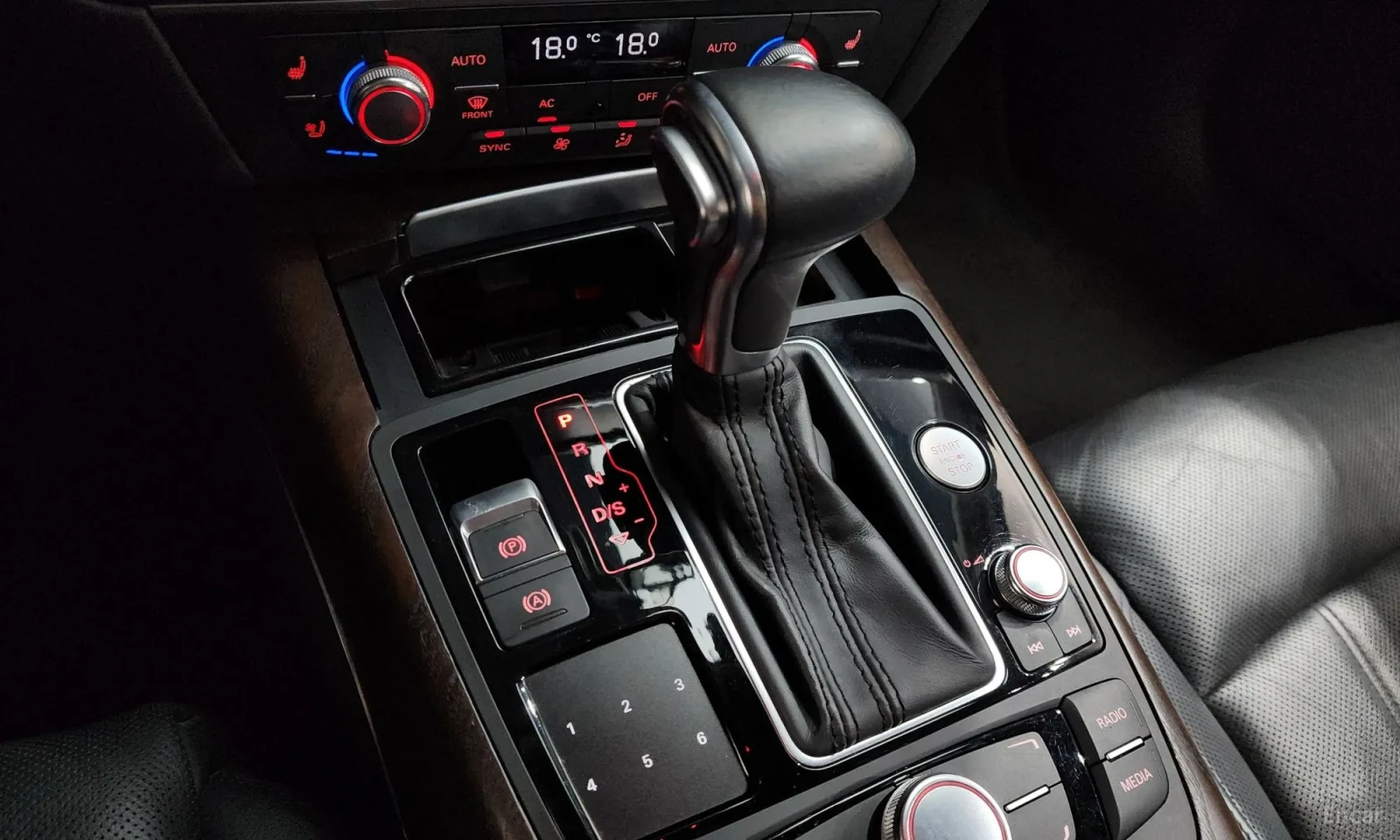 Audi A6 ОБДУХВАНЕ * ПОДГРЕВ * РЕАЛНИ КИЛОМЕТРИ* , снимка 9 - Автомобили и джипове - 55176494