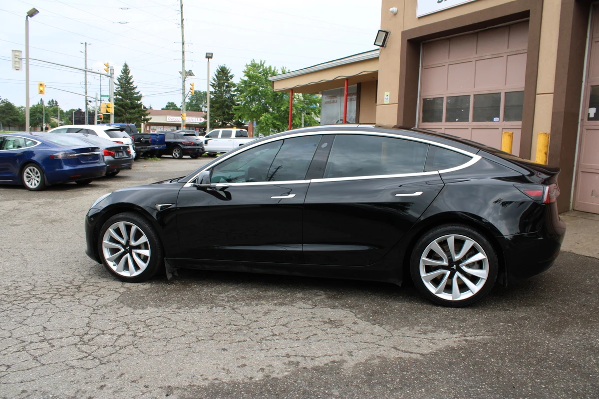 Tesla Model 3 Mid Range, снимка 6 - Автомобили и джипове - 55189016
