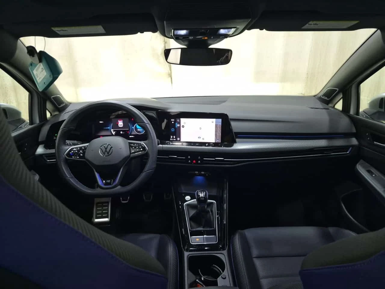 VW Golf * Ръчна скоростна кутия * CARFAX * От VW * , снимка 6 - Автомобили и джипове - 55538963