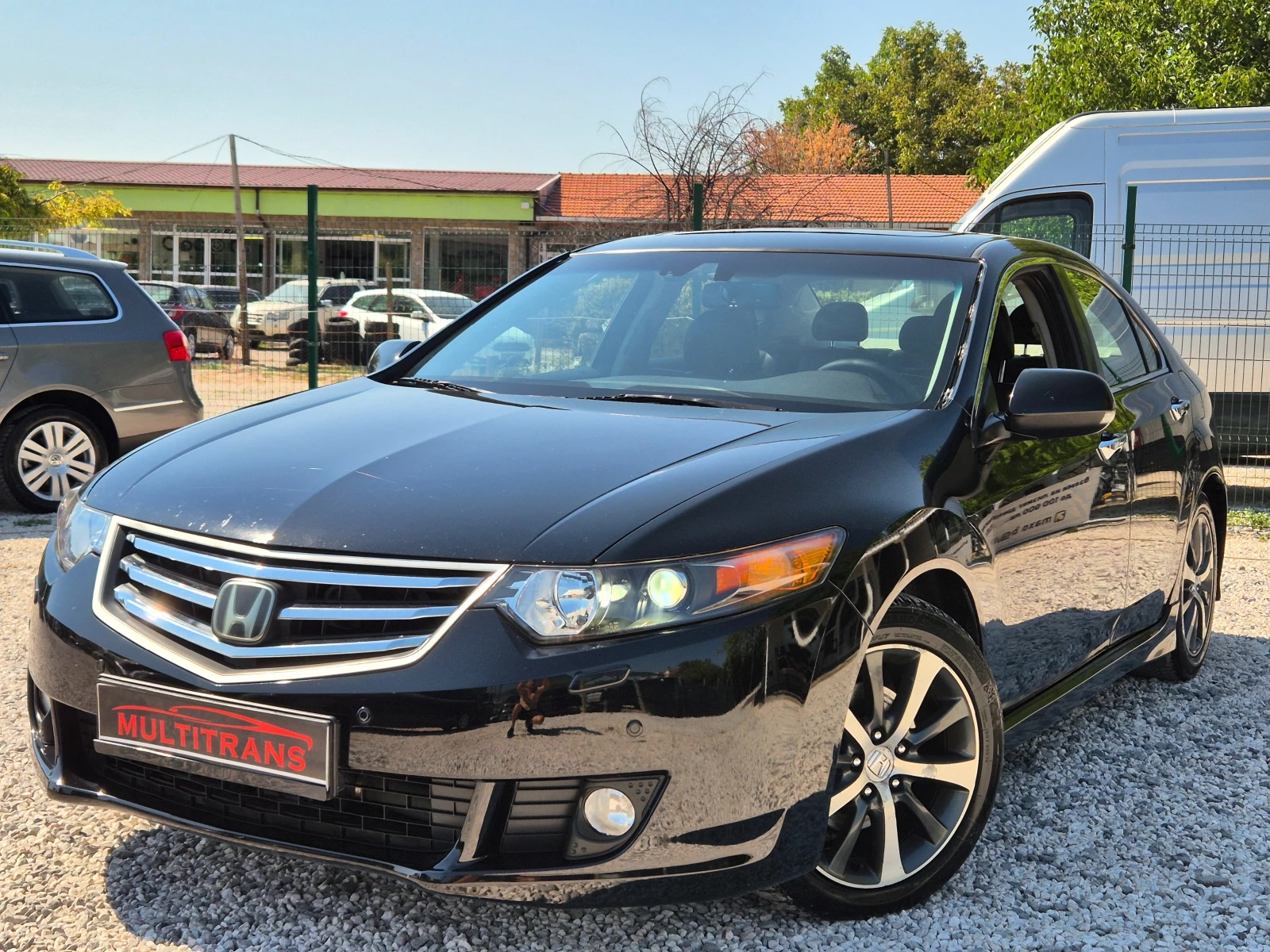 Honda Accord * КОЖА* ДИСТРОНИК* НАВИ* ПАМЕТ СЕД* FULL MAX* , снимка 17 - Автомобили и джипове - 55736001