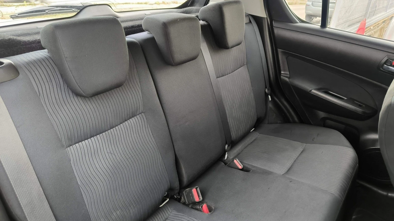 Suzuki Swift 1.2i 4x4  | Mobile.bg � ����������� 11