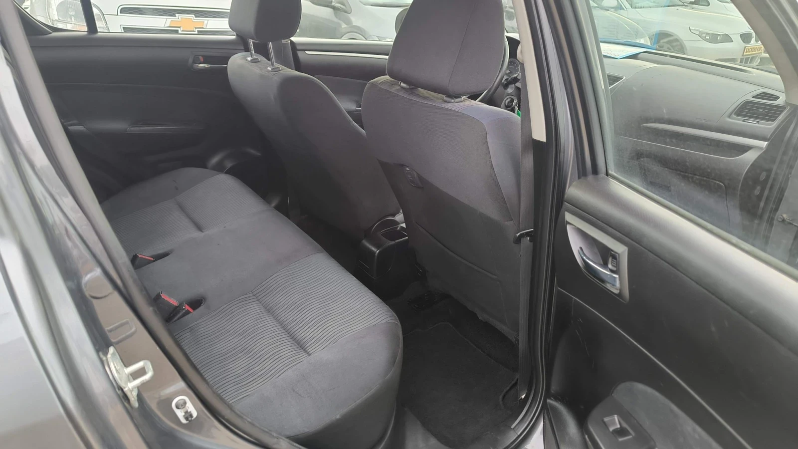 Suzuki Swift 1.2i 4x4  | Mobile.bg � ����������� 10