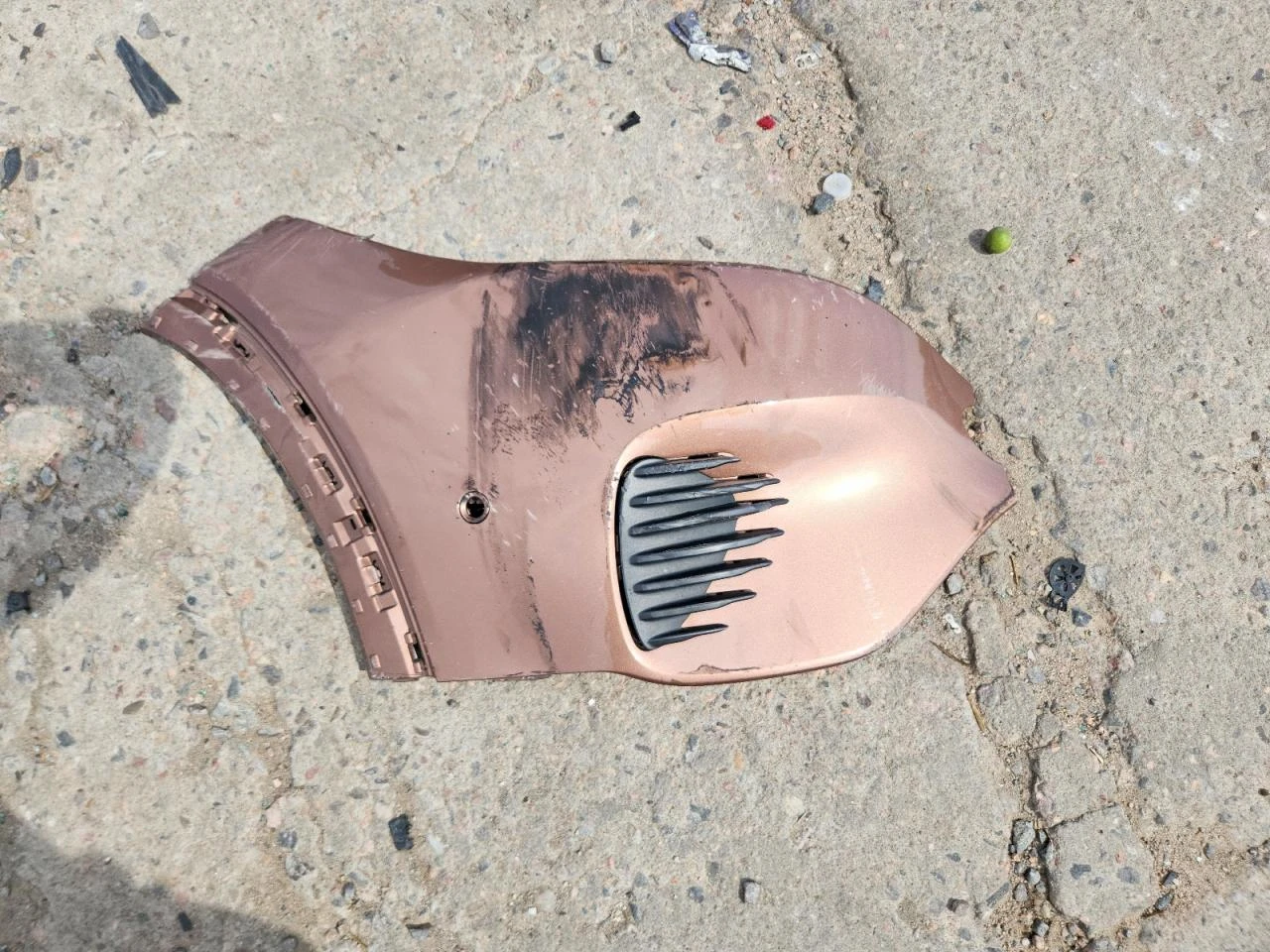 Mercedes-Benz EQB 300 4Matic, снимка 13 - Автомобили и джипове - 56624115