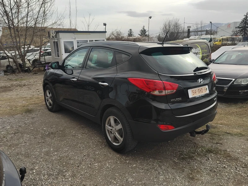 Hyundai IX35 2.0 CRDI 4X4 AUTOMAT, снимка 6 - Автомобили и джипове - 49451301