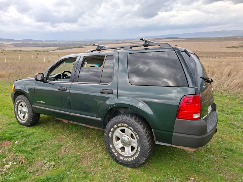 Ford Explorer, снимка 9 - Автомобили и джипове - 52556387