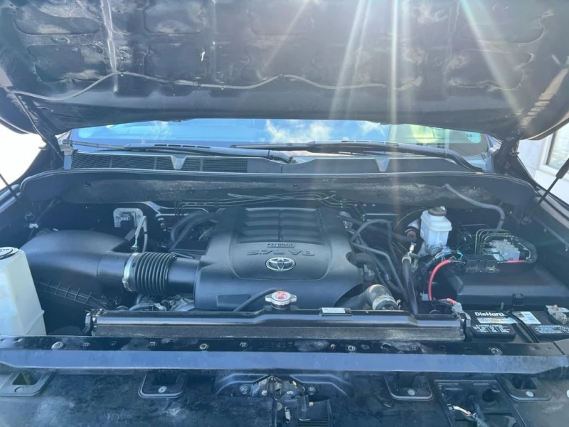 Toyota Tundra * DOUBLE CAB SR * CARFAX * , снимка 9 - Автомобили и джипове - 53023480