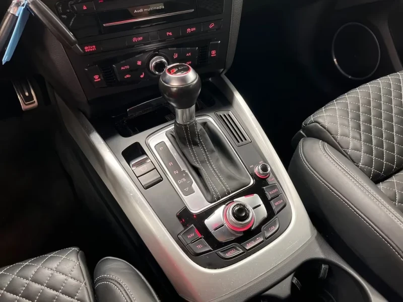 Audi SQ5 3.0 TDI plus quattro TOP ACC B&O 340ps DK, снимка 8 - Автомобили и джипове - 53159674