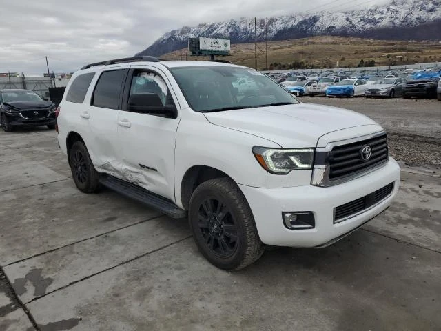 Toyota Sequoia  SR5 - изображение 4