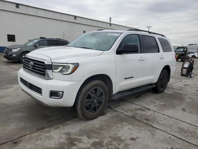 Toyota Sequoia  SR5