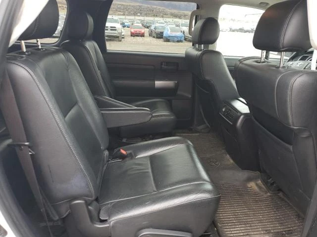 Toyota Sequoia  SR5, снимка 11 - Автомобили и джипове - 52839318
