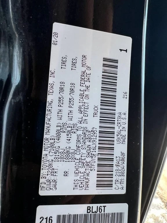 Toyota Tundra * DOUBLE CAB SR * CARFAX * , снимка 11 - Автомобили и джипове - 53023480