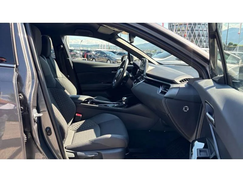 Toyota C-HR 1.8HSD STYLE, снимка 6 - Автомобили и джипове - 55055484