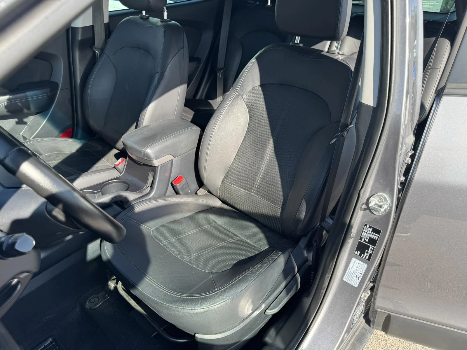 Hyundai IX35 2.0i / 163/ 4WD | Mobile.bg   13