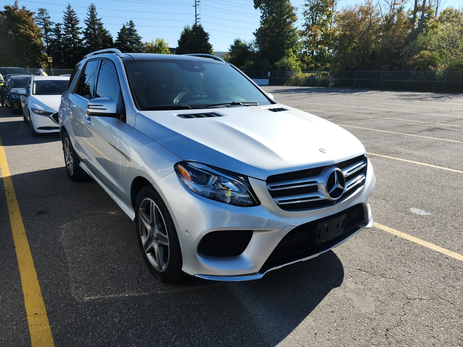 Mercedes-Benz GLE 350 * CARFAX* АВТОФИНАНСИРАНЕ БЕЗ ПЪРВОНАЧАЛНА ВНОСКА! - изображение 2
