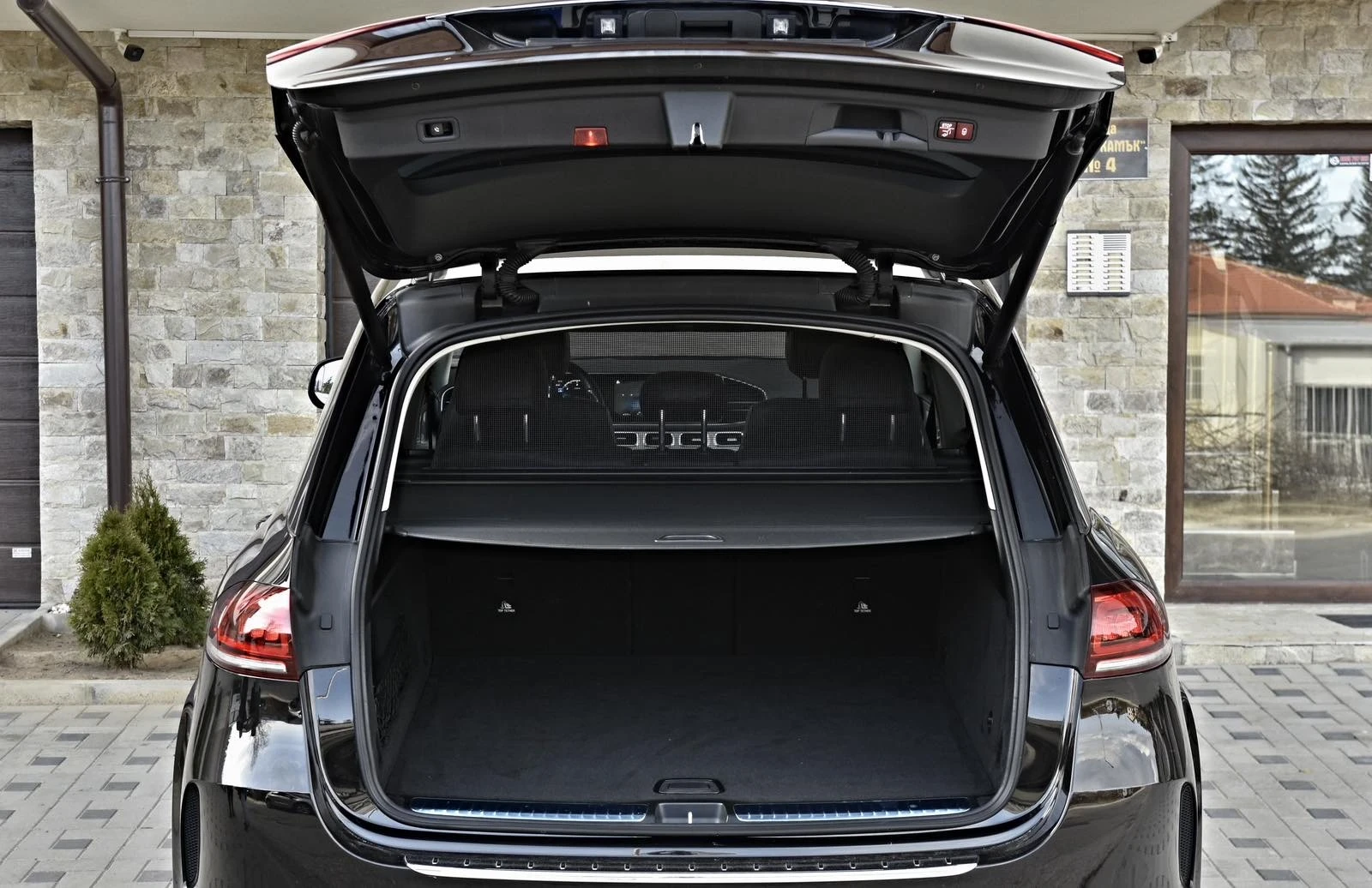 Mercedes-Benz GLE 350  - изображение 7