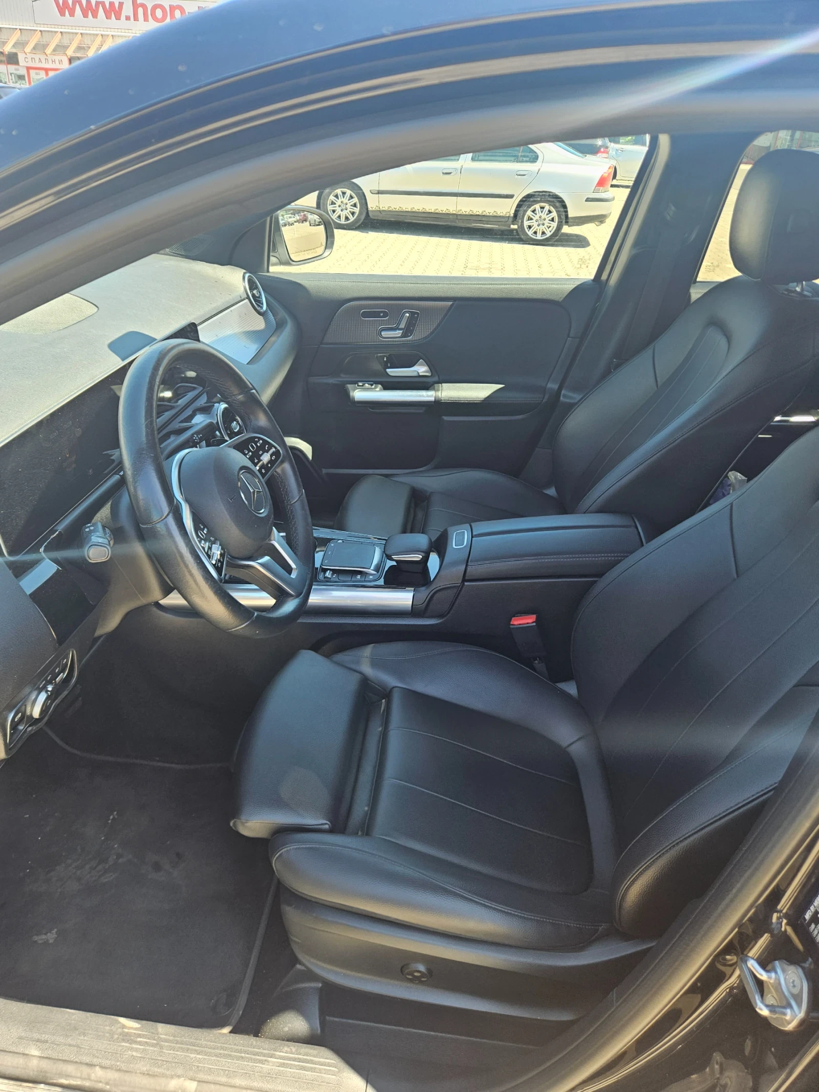 Mercedes-Benz GLA 250, снимка 15 - Автомобили и джипове - 54298140