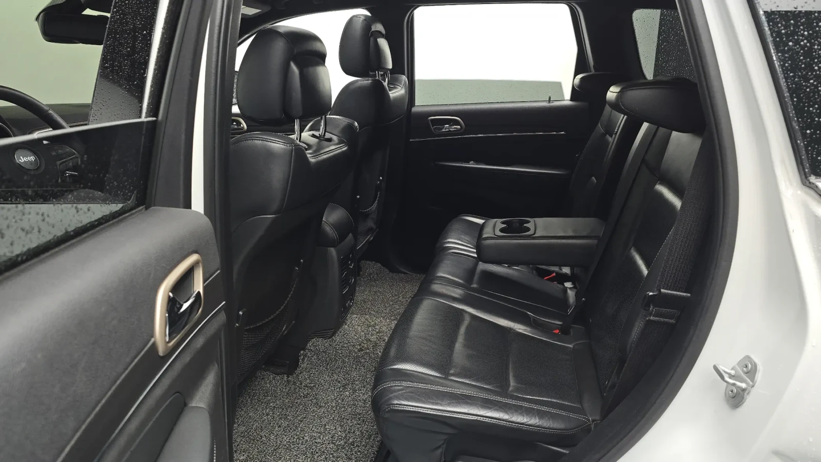 Jeep Grand cherokee 3.6* LIMITED* ПОДГРЕВИ* ОБДУХ* ПАНО* CAM* , снимка 13 - Автомобили и джипове - 55087052