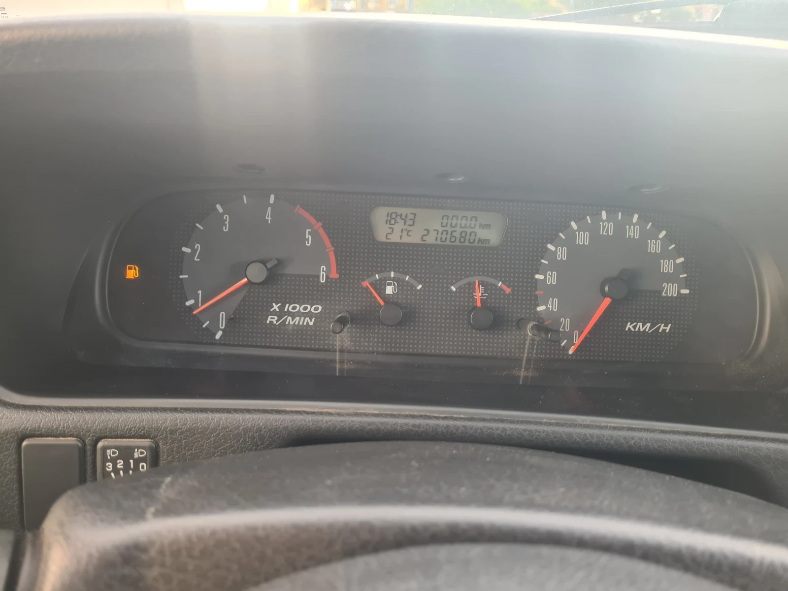 Nissan Terrano, снимка 9 - Автомобили и джипове - 55267233