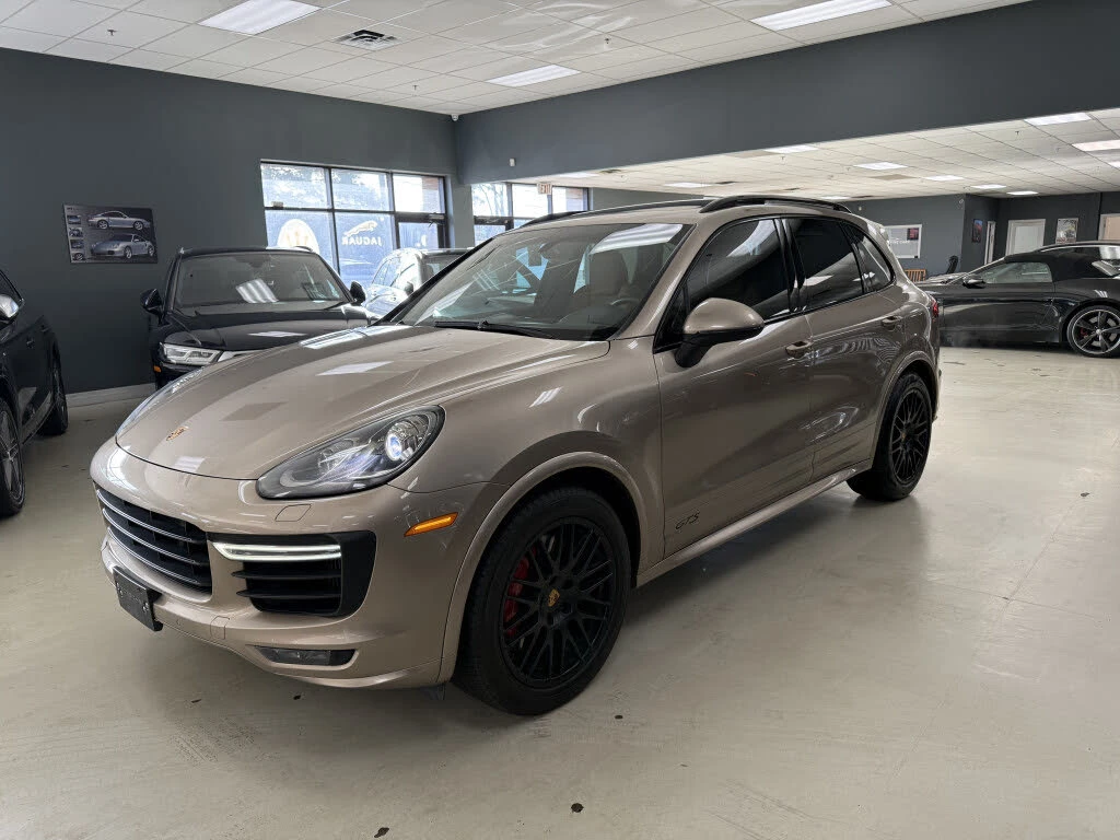 Porsche Cayenne GTS