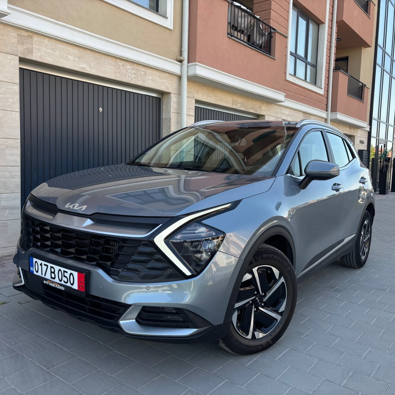 Kia Sportage 1, 6 hybrid Active Сервизна история ГАРАНЦИЯ