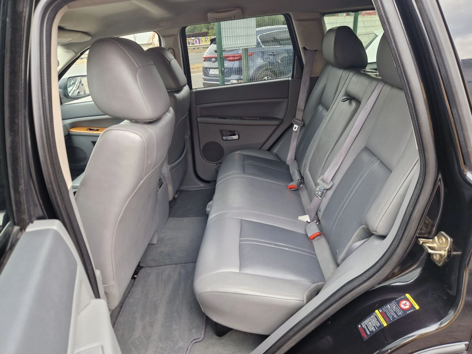 Jeep Grand cherokee 4.7i  232HP. V8  4X4GPL  ITALIA, снимка 8 - Автомобили и джипове - 56171798