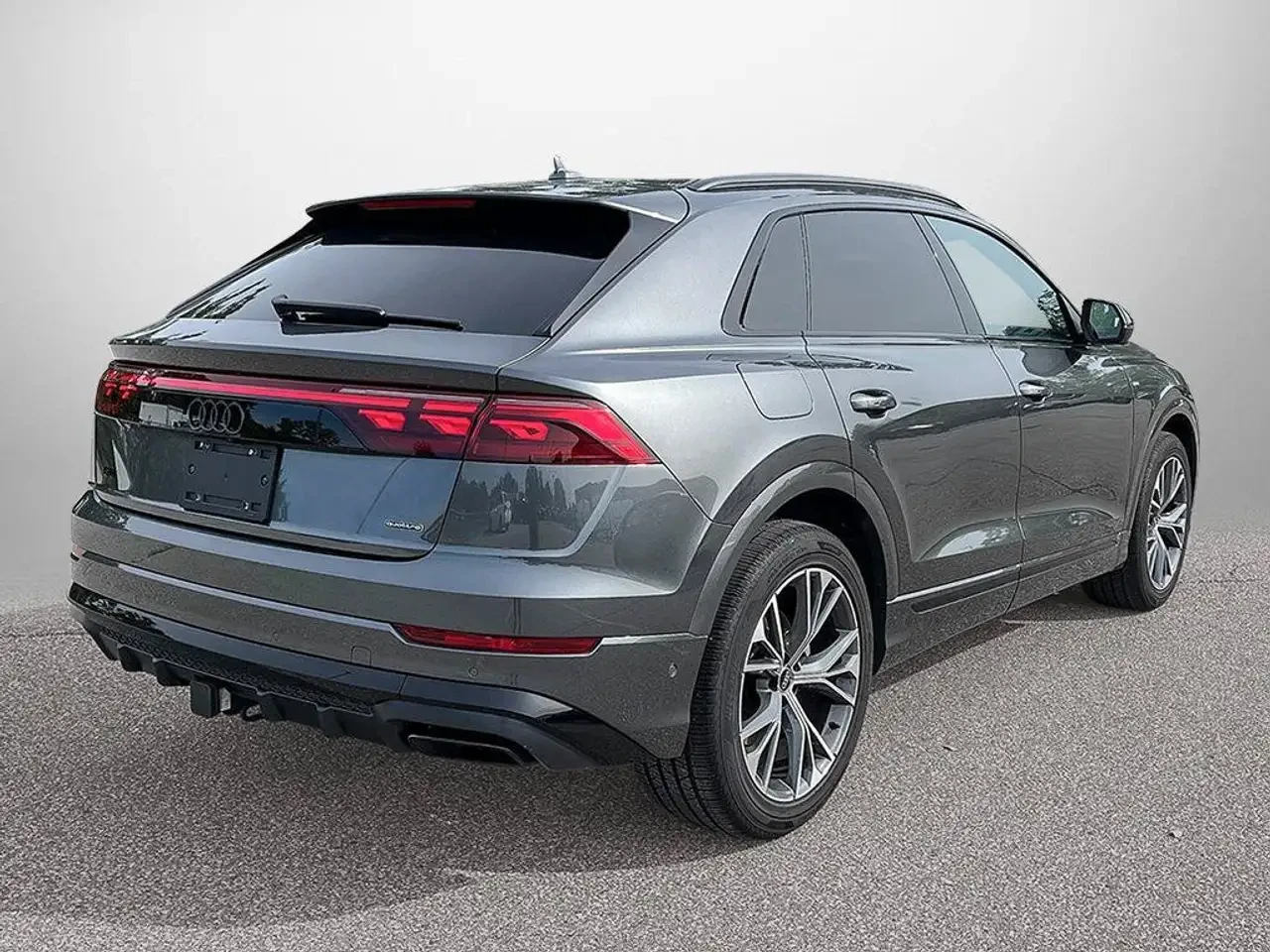 Audi Q8, снимка 5 - Автомобили и джипове - 56184107