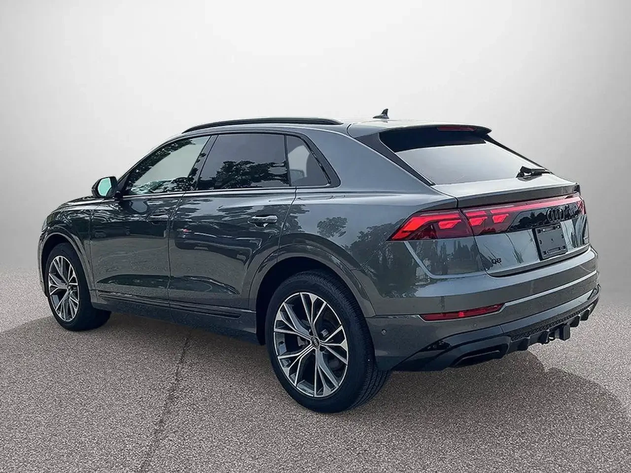Audi Q8, снимка 9 - Автомобили и джипове - 56184107