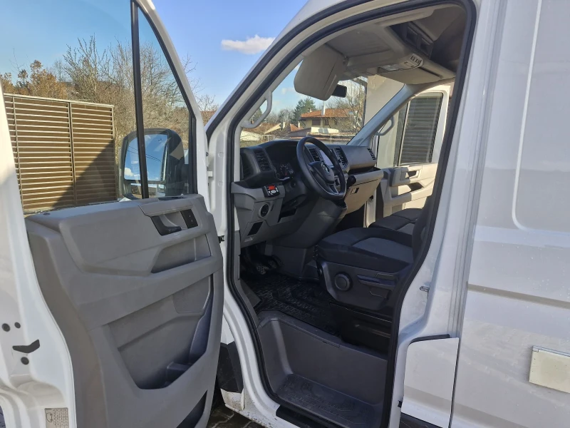 VW Crafter Швейцария 4motion, снимка 16 - Бусове и автобуси - 48289177