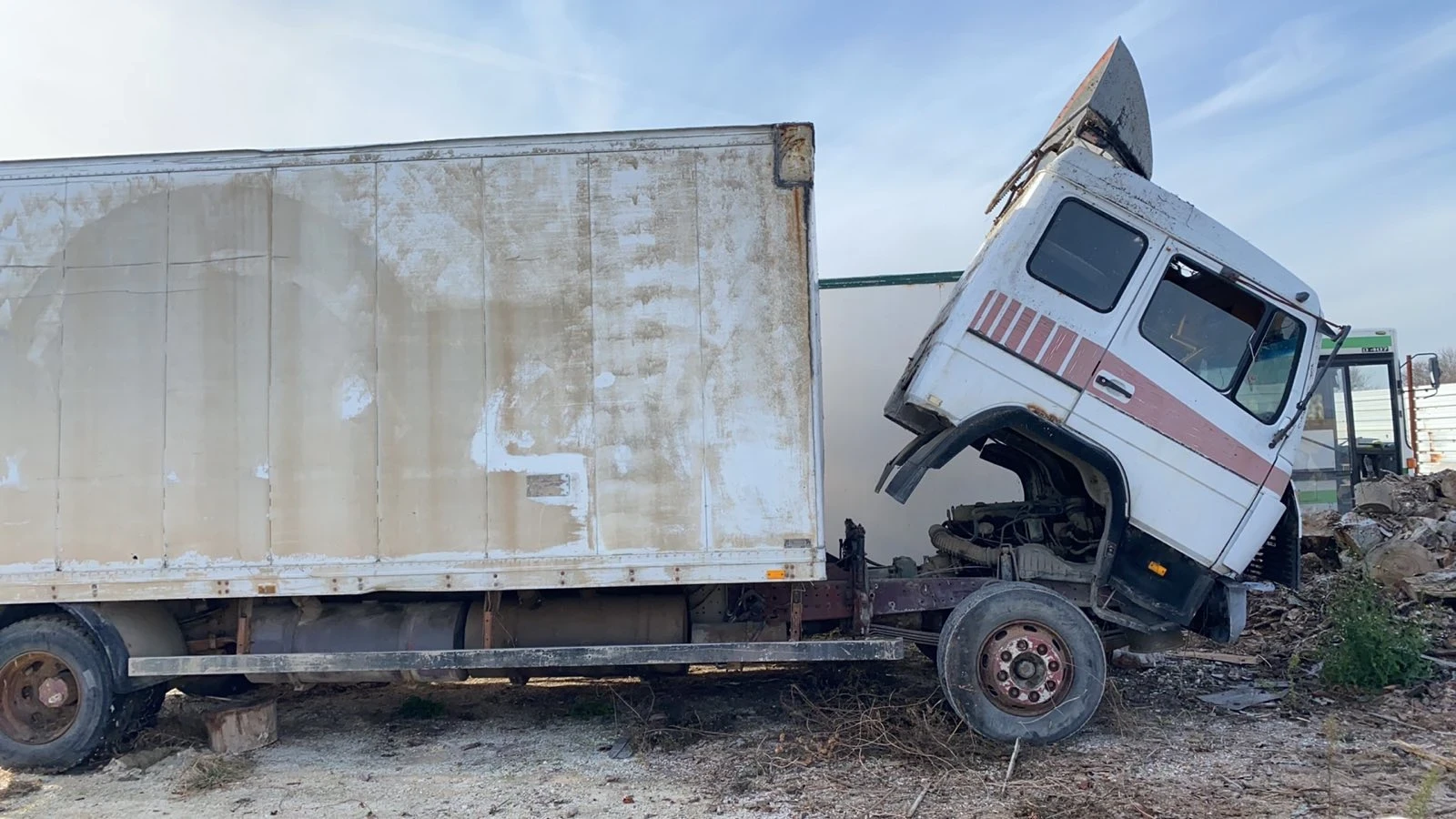 Mercedes-Benz 1117 Серия LK/NG - изображение 2