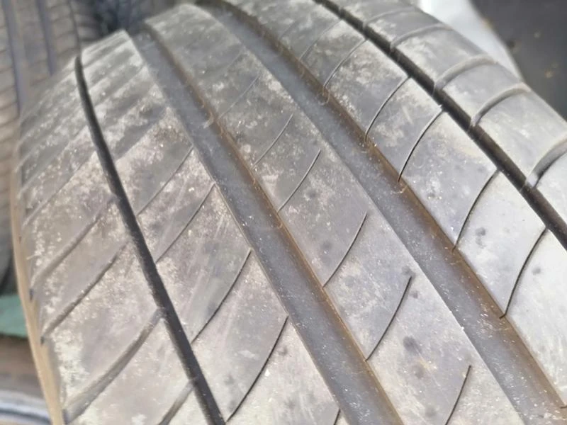 Гуми Летни 235/55R17, снимка 10 - Гуми и джанти - 29597918