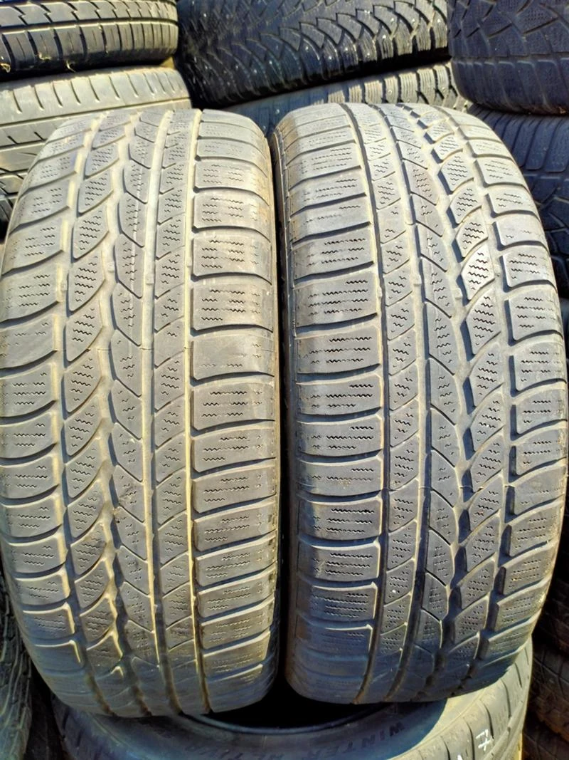 Гуми Зимни 225/60R17, снимка 2 - Гуми и джанти - 33878269