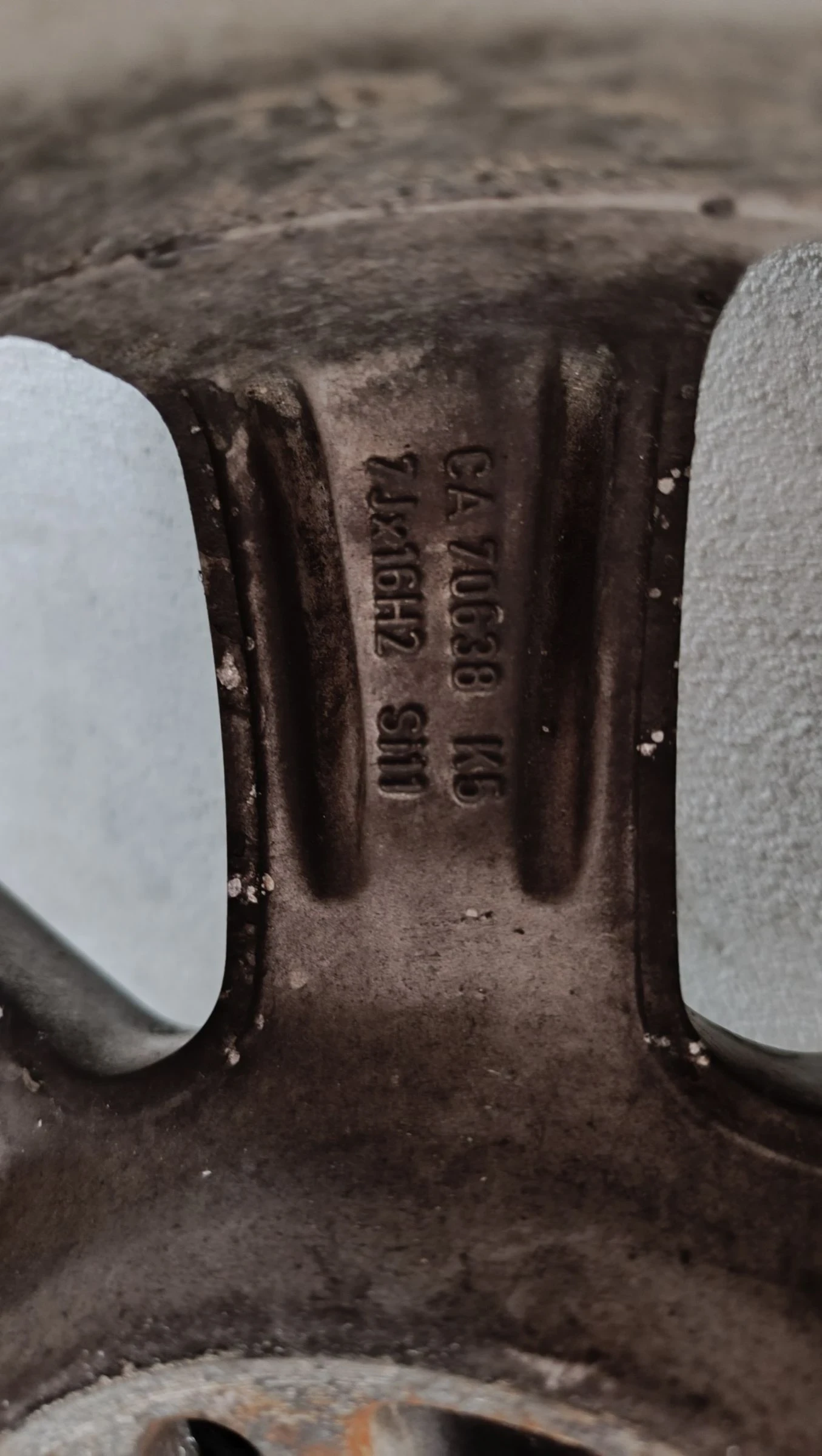 Гуми с джанти Viking 205/55R16, снимка 5 - Гуми и джанти - 54189929