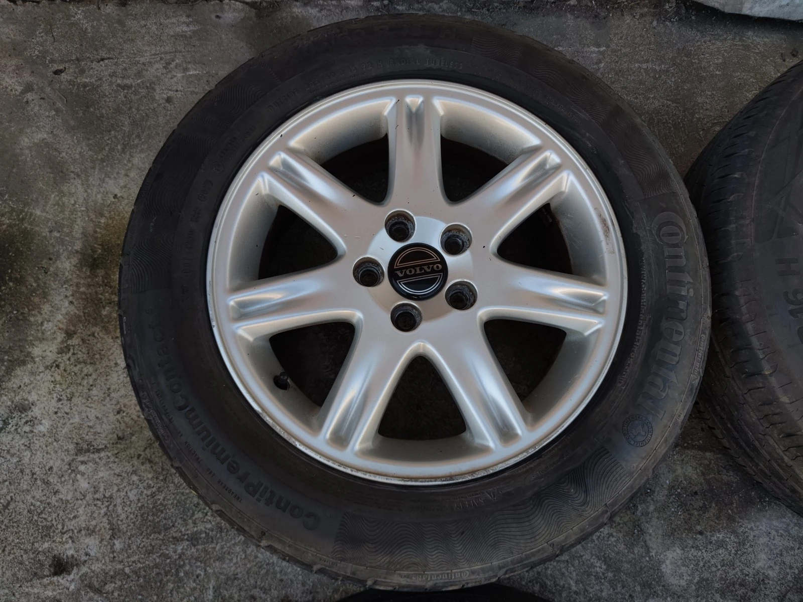 Джанти за Volvo, снимка 5 - Гуми и джанти - 56735243