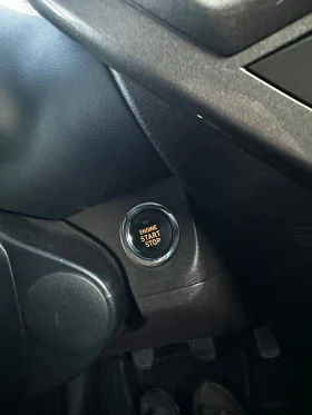 Toyota IQ KeyLessGo/1.0i/Климатроник/125.000км  , снимка 11