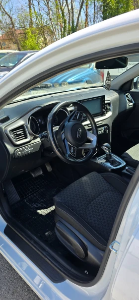 Kia Ceed В заводска гаранция., снимка 14