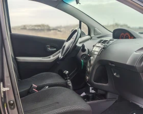 Toyota Yaris 1.3 БЕНЗИН 99 К.С. FACELIFT! УНИКАТ!  - 4299 € / 8408.11 лв. - 98698686 10