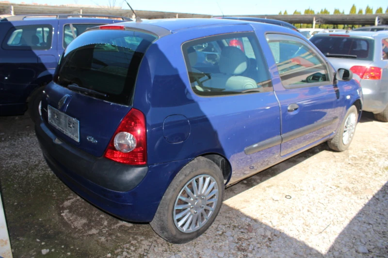 Renault Clio 1.2I НОВ ВНОС, снимка 3 - Автомобили и джипове - 47403470