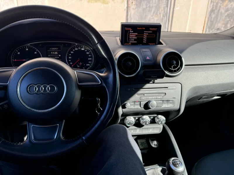 Audi A1, снимка 1 - Автомобили и джипове - 47882927