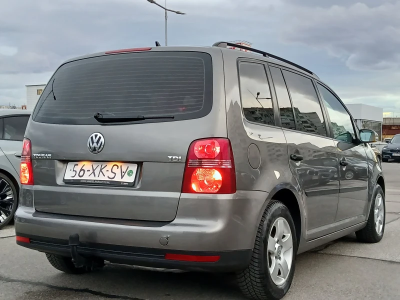 VW Touran КАПАРИРАНА1.9TDI 77KW # КЛИМАТРОН#, снимка 3 - Автомобили и джипове - 48049840