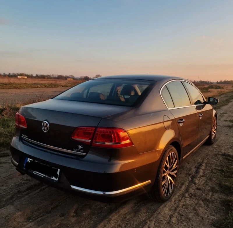 VW Passat 2.0TDI Blue TDI Кожа, Автомат, Камера, снимка 3 - Автомобили и джипове - 48049413