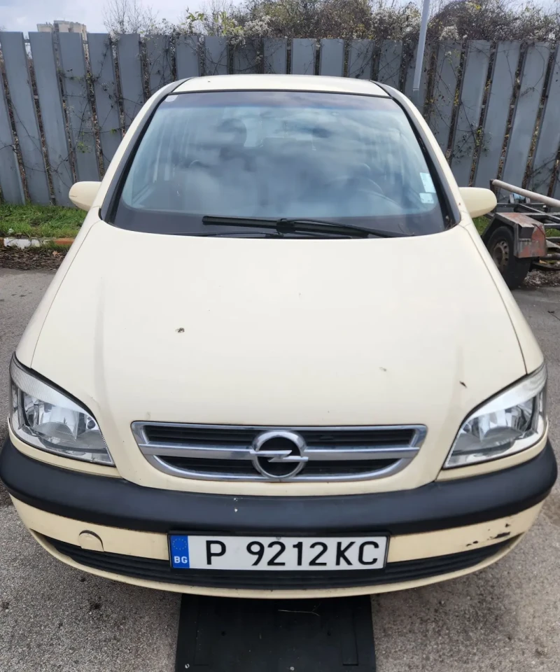 Opel Zafira, снимка 2 - Автомобили и джипове - 48250993