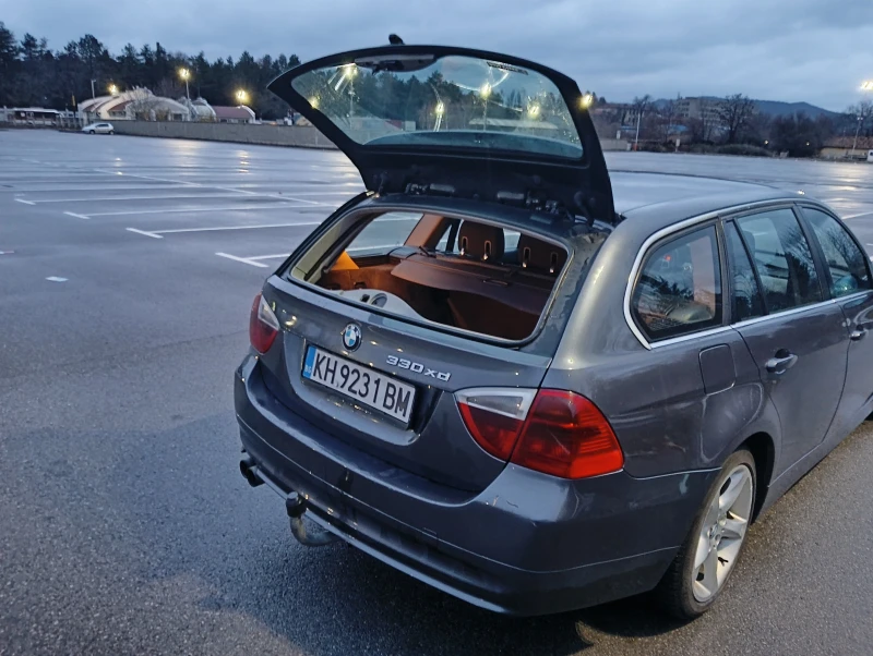 BMW 330 Е91 330xd, снимка 12 - Автомобили и джипове - 48267659