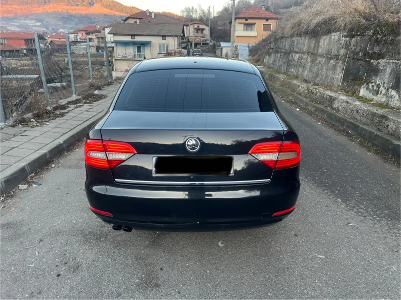 Skoda Superb 2.0 автомат памет, снимка 3 - Автомобили и джипове - 48887048