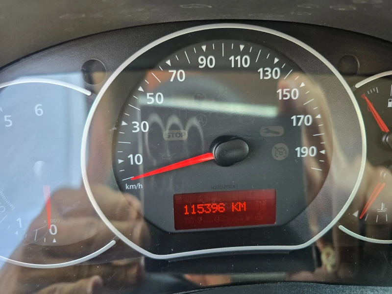 Renault Kangoo 115000км. EU6, снимка 12 - Автомобили и джипове - 50977897